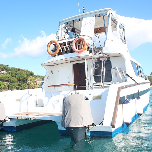 Guests of Villa Pantai have exclusive access to our boat charter.